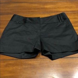 Black express shorts